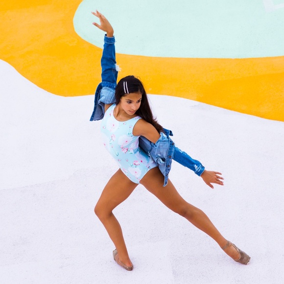 Ballet Leotard - Picture 3 of 4